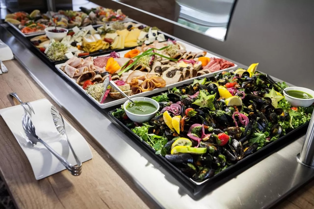 Hotel MAX Henkenhagen Buffet